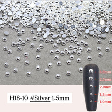 Load image into Gallery viewer, Nail Art Gold and Silver Flat Beads
