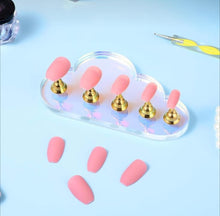 Load image into Gallery viewer, Cloud Shape Rainbow Colour Nail Press On Stand
