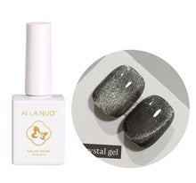 Load image into Gallery viewer, Nail Crystal Cat Eye Gel Polish- 09 BLACK
