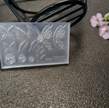 Load image into Gallery viewer, Nail art 5d Butterfly Mold - AM174
