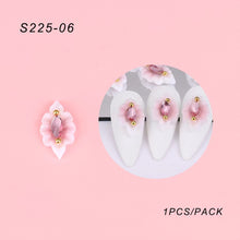 Load image into Gallery viewer, 2pcs set 5d Nail Art Flower Charms
