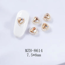 Load image into Gallery viewer, 2pcs Nail Pearl Diamond Heart Charms - 8614 Champange
